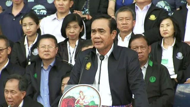 นายกฯ ชื่นชมชาวบุรีรัมย์ไม่มีความขัดแย้ง