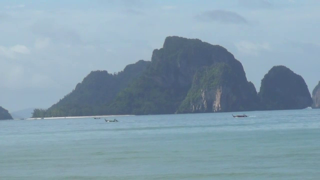 เฝ้าระวังพายุในภาคใต้หลายจังหวัด