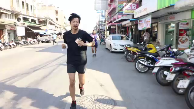  ครูวิ่งระดมทุนช่วย รพ.ทองผาภูมิ ยอดบริจาค 3.1 ล้านบาท