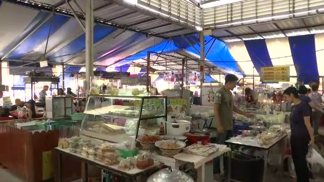 แม่ค้า-ปชช. หวั่นปิด 3 ตลาดสวนหลวง กระทบปากท้อง