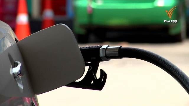 ปตท.-บางจาก ลดราคาน้ำมันทุกชนิดลิตรละ 50 สต.เว้น E85 ลด 30 สต. พรุ่งนี้