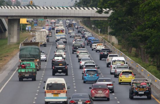 4 วันยอดอุบัติเหตุช่วงปีใหม่พุ่ง-เสียชีวิต 239 คน