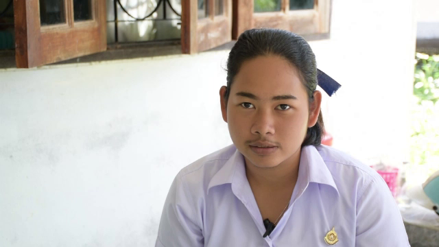 ชาวตรังชื่นชม เยาวชนหญิงวัย 17 ปี กตัญญู รับรางวัลเด็กและเยาวชนดีเด่นปี 61 