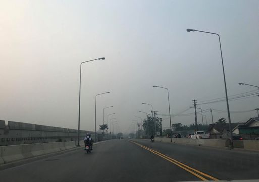 กทม.ฟ้าหลัว ฝุ่นละอองเกินมาตรฐาน 3 วัน