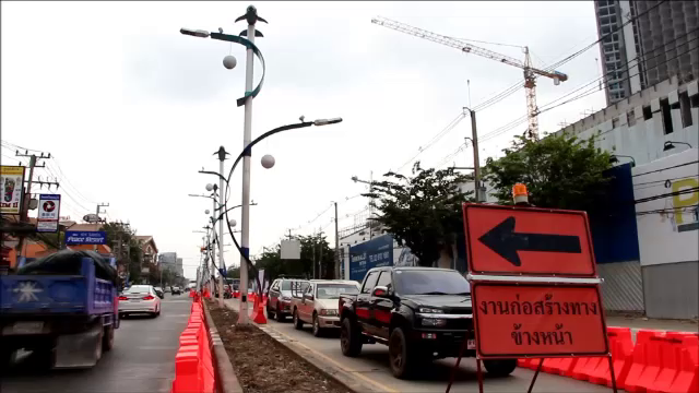พัทยาเดินหน้าเก็บสายไฟฟ้าลงดิน "ถนนพัทยาเหนือ" 
