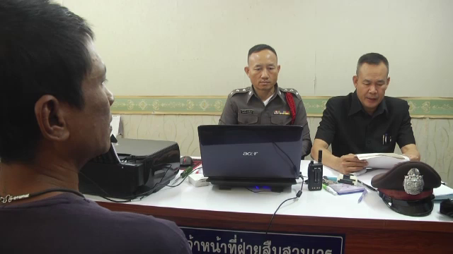 ผู้ช่วยคนขับรถทัวร์ 18 ศพ เข้าให้ปากคำตำรวจ 