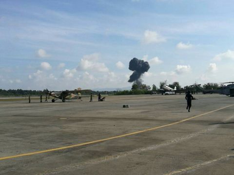 เครื่องบินขับไล่ "กริพเพน" ตก ขณะแสดงโชว์วันเด็ก
