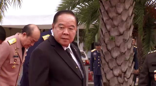 "พล.อ.ประวิตร" เชื่อเหตุไม่สงบใต้ไม่เกี่ยวข้องพูดคุยสันติสุข พร้อมตั้งข้อสังเกตวันก่อเหตุ