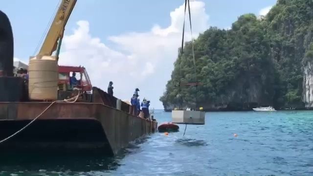 กรมอุทยานฯ วางทุ่นป้องกันทิ้งสมอเรือทำลายปะการังเกาะพีพี