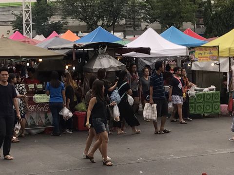 รวบต่างด้าวยึดอาชีพห้ามในไทยกว่า 3,500 คน 