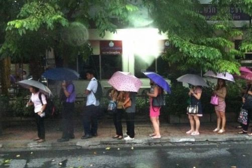กรมอุตุนิยมวิทยา เตือน 20 จังหวัด รับมือพายุฤดูร้อน 4-7 พ.ค.นี้