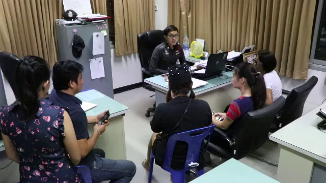 ครูเข้าแจ้งความ สภ.บ้านโป่ง กรณีถูกพาดพิงสั่งให้นักเรียนทำร้ายกัน