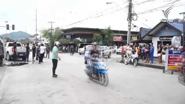 กระบะฝ่าไฟแดงชนเสียชีวิต 3 เจ็บ 4 สามแยกตลาดห้วยโป่ง จ.ระยอง