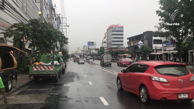 กทม.คาดระบายน้ำท่วมขัง ถนนรัชดาฯ ได้หมดภายในคืนนี้