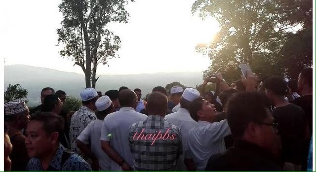ชาวไทยมุสลิมร่วมดูดวงจันทร์ กำหนดวันเริ่มถือศีลอด