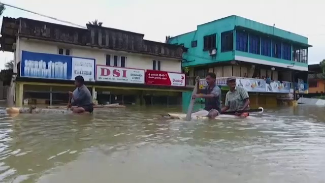 ฝนถล่มศรีลังกา ทำน้ำท่วม-ดินถล่ม เสียชีวิตแล้วกว่า 100 คน 