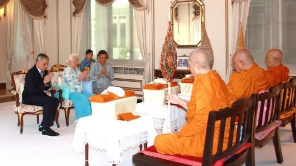 สมเด็จพระนางเจ้าฯ พระบรมราชินีนาถ ในรัชกาลที่ 9 ทรงบำเพ็ญพระราชกุศล เนื่องในโอกาสเฉลิมพระชนมพรรษา