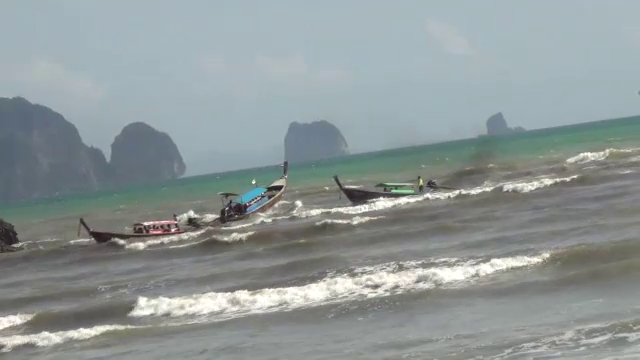 กระบี่เตือน 8 อำเภอ ระวังน้ำท่วมฉับพลัน-ดินโคลนถล่ม