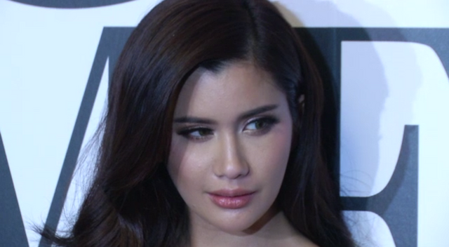 "ปู ไปรยา" รับรางวัล Woman of The Year 