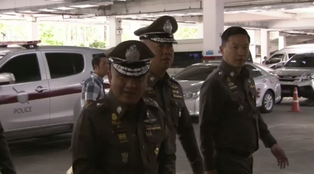 ตร.ปฏิเสธให้สัมภาษณ์กระแสข่าว "ยิ่งลักษณ์" หลบหนีคดีไปต่างประเทศ