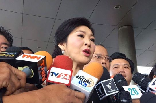 "ยิ่งลักษณ์" วอนอย่าโยง " ทักษิณ"เชื่อมผู้ต้องสงสัยวางระเบิดรพ.