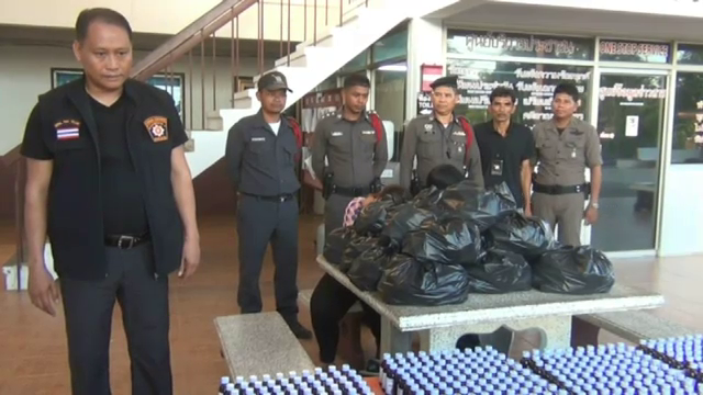 รวบ 2 ผู้ต้องหา ยึดยาแก้ไอ 1.6 พันขวดเตรียมส่งสตูล