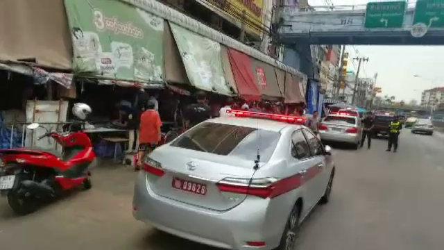 เร่งติดตามนักเรียนช่าง ยกพวกตีกันย่านนนทบุรี เสียชีวิต 1 บาดเจ็บ 5 
