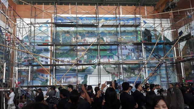 ความคืบหน้างานศิลปกรรม-ประณีตศิลป์ งานพระราชพิธีถวายพระเพลิงพระบรมศพ