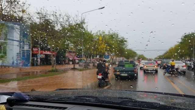 เตือนพายุโซนร้อน “เซินกา” กระทบ เหนือ-อีสาน-ตะวันออก ฝนตกหนัก