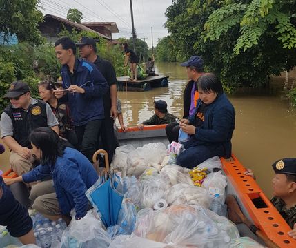 นายกรัฐมนตรี กำชับทุกหน่วยงานระดมช่วยน้ำท่วม 
