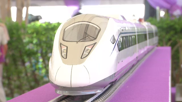 “อาคม” ยืนยันรถไฟไทย-จีน เริ่มก่อสร้าง พ.ย.นี้ 
