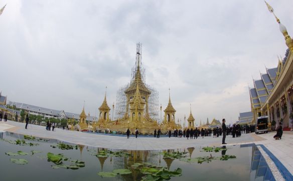 "สมเด็จพระเจ้าอยู่หัว" โปรดเกล้าฯเสด็จฯยกนพปฎลมหาเศวตฉัตรยอดพระเมรุมาศ 18 ต.ค.นี้