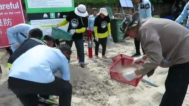 สำรวจโซนนิ่งห้ามสูบ "หาดชะอำ" พบก้นบุหรี่ลดลงเหลือ 0.62 ชิ้น/ตร.ม.