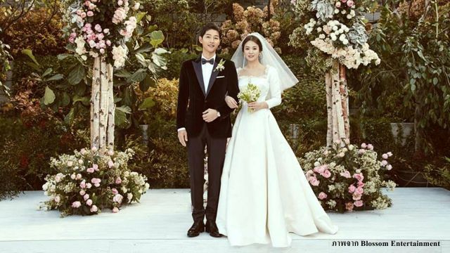 สาวทั่วโลกตาร้อนผ่าว "จุงกิ-ฮเยคโย" วิวาห์อบอุ่น