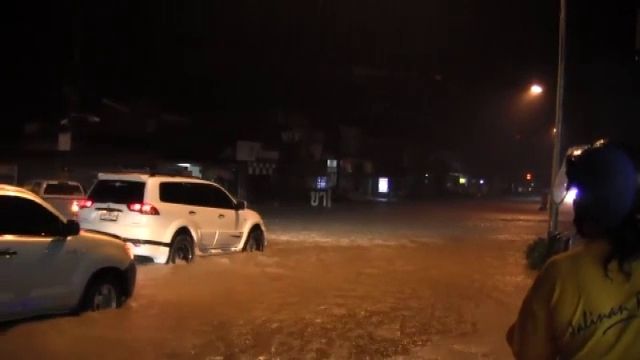 ฝนตกหนักน้ำท่วมเขาพนม จ.กระบี่