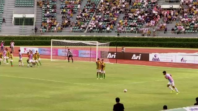  เทพศิรินทร์ 1-1 สวนกุหลาบ ฟุตบอลจตุรมิตรฯ