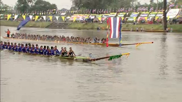 "เทพสุริยะ" คว้าแชมป์ศึกเรือยาวชิงจ้าวสายน้ำ สนามสุดท้าย