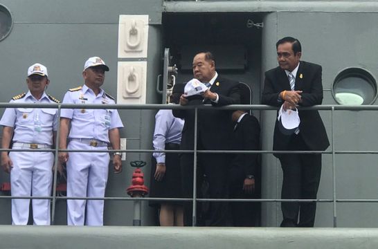 "ประยุทธ์ - ประวิตร" สยบข่าวขัดแย้งปรับ ครม.