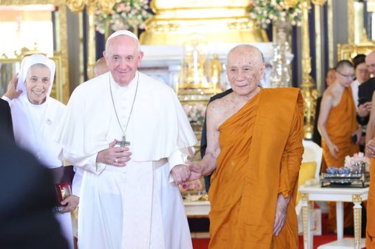 สมเด็จพระสันตะปาปาฟรานซิส เข้าเฝ้าสมเด็จพระสังฆราช 