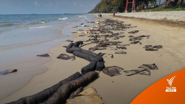 คราบน้ำมันถล่ม "หาดแม่รำพึง" ท่องเที่ยวสะดุด