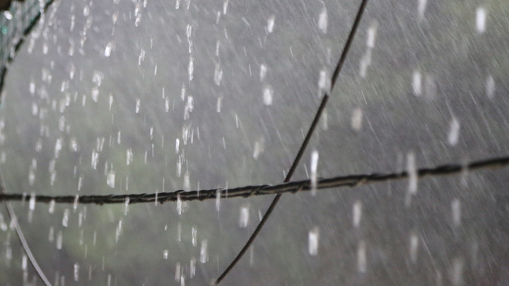 กรมอุตุฯ ประกาศ ฉ.10 ภาคใต้ฝนตกหนักมาก เตือนพื้นที่เสี่ยงน้ำท่วม 