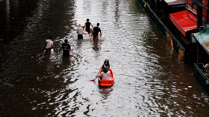 ปภ.โอนเงิน "เยียวยาน้ำท่วม" วันนี้ 38,194 ครัวเรือน รวม 284 ล้าน