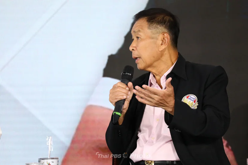 พล.ต.อ. เสรีพิศุทธ์ เตมียเวส หัวหน้าพรรคเสรีรวมไทย