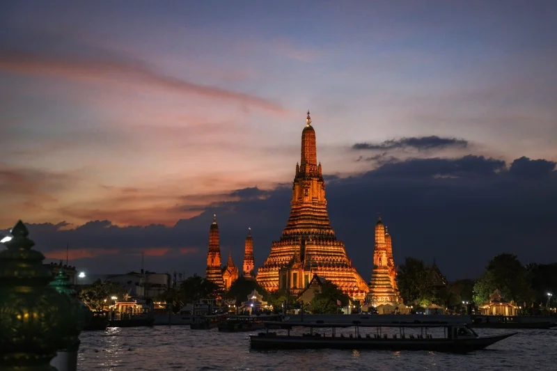 การท่องเที่ยวไทยกำลังถึงคราว "อัสดง" หรือไม่ ?